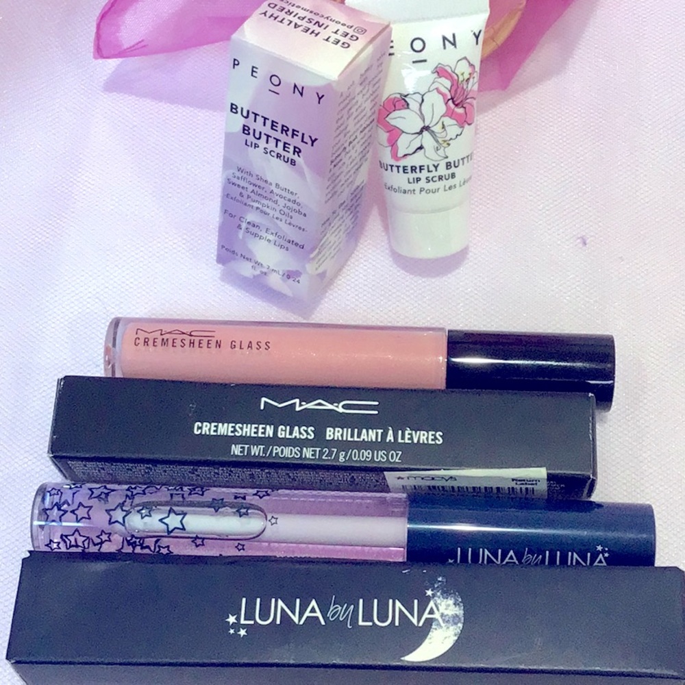NEW Lip care beauty bundle 3 pc - Picture 2 of 6